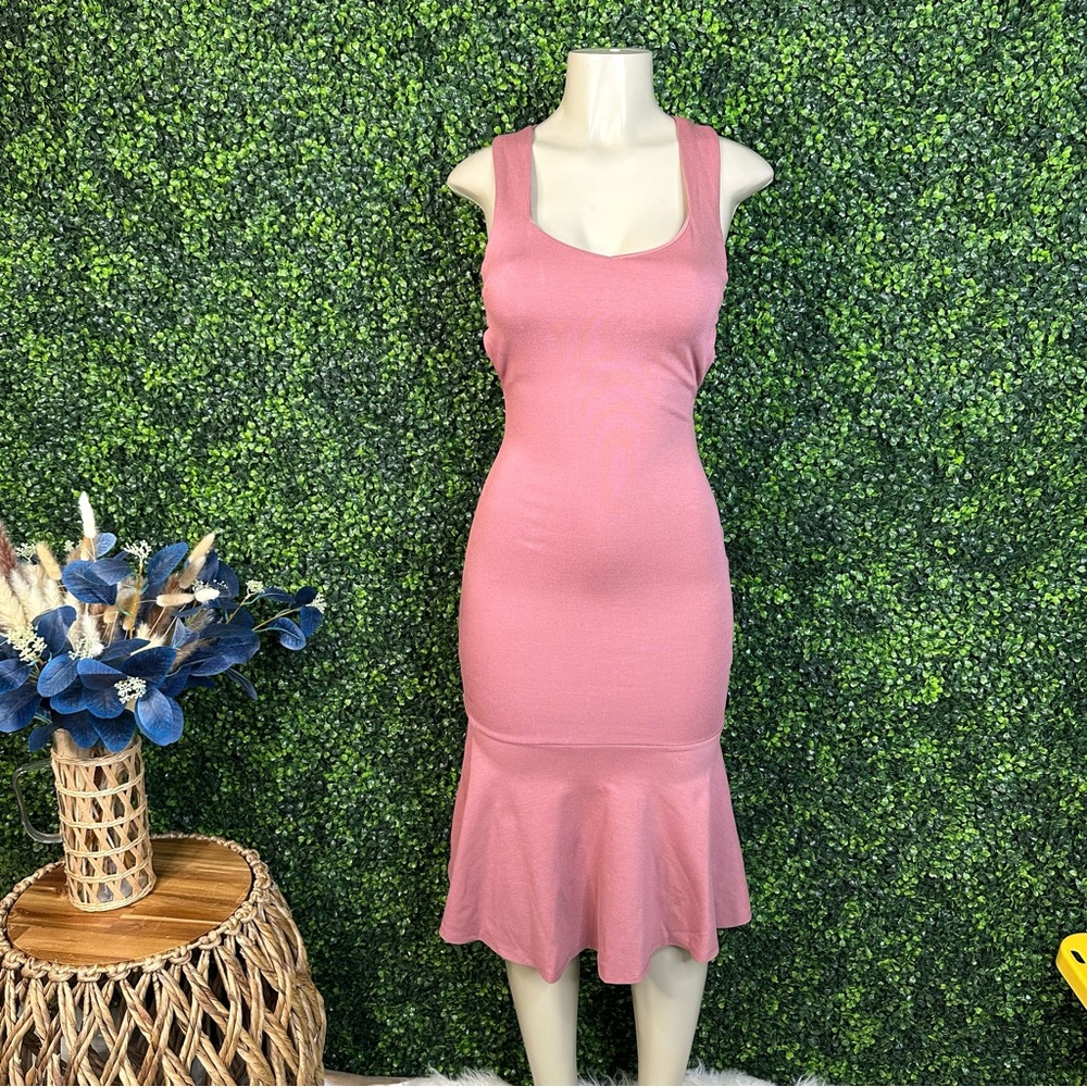 Nwt mauve Pink Midi mermaid bottom Dress